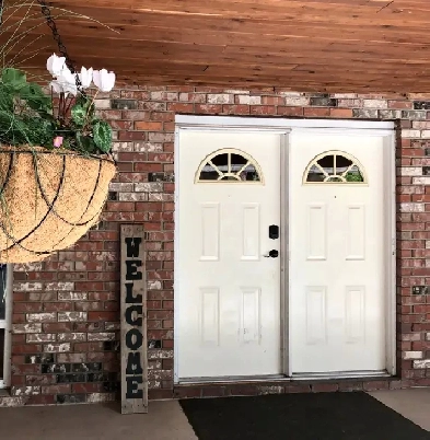 Shared Living for Women on Peaceful 5Acre Property image