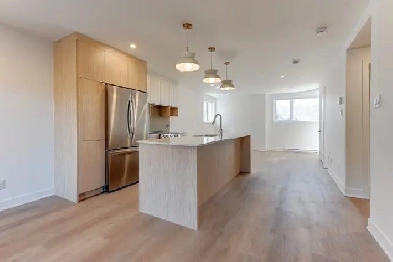Condo Appartement neuf  louer Bromont 4 12 image