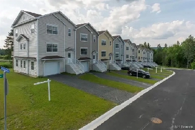Charming twon house in Dianna Lane Woodstock Rd Fredericton image