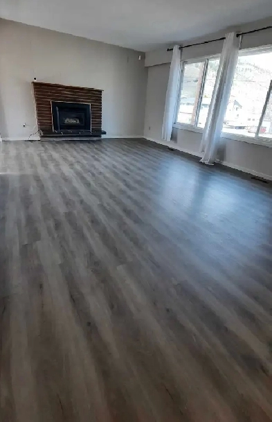 Top floor of house for rent image