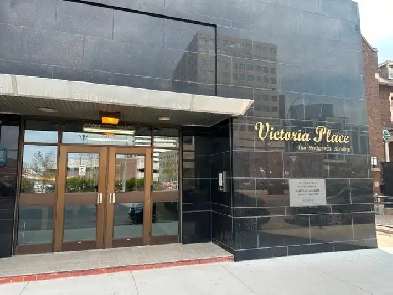 Conveniently Located 938 SqFt Condo in the heart of Downtown image