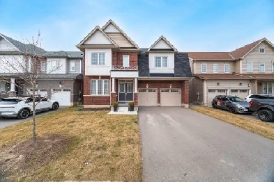 60 Esther Cres FOR SALE In Thorold Niagara image