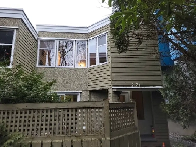 Kitsilano  2 Bedroom Suite Downstairs Unit in Duplex Building image