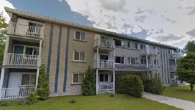 35 DISPONIBLE 1ER JUILLET  Secteur Nord image