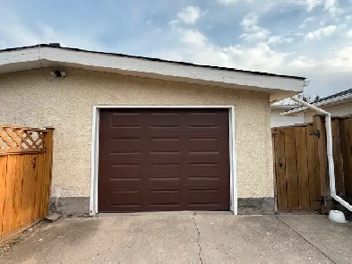 OVERSIZED SINGLE CAR GARAGE FOR RENT in Brentwood Calgary image