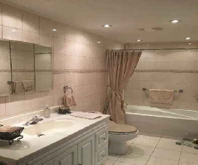 APPARTEMENT GRAND 6 12  louer  PROCHE DU MTRO image