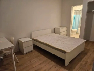 One bedroom with Ensuite 4 pcs bathroom for rent near UOIT image