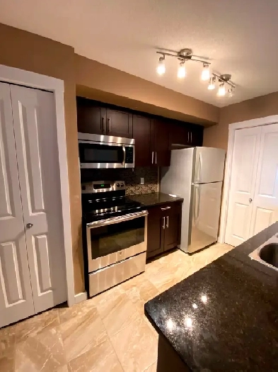 Top Floor 2 BED2 FULL BATH in Chappelle SW EDM w Rental Perks image