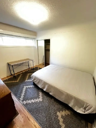 Large Bedroom for rent image