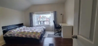Master bedroom for rent starting June 1  female only image