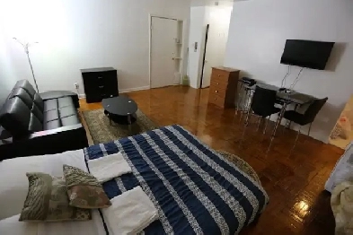 FURNISHED 12BEDROOM APARTMENTS IN DOWNTOWN EASTEND WIFI TV image