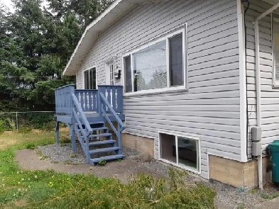 2 Bedroom Lower Suite of House image