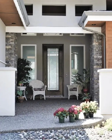 Lake Okanagan Luxury Waterside Home  Investment Opportunity image