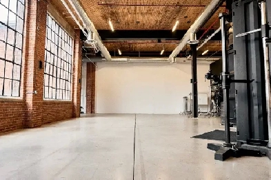 West End Photo Studio Looking for Partners image