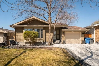 FOR SALE Updated MoveIn Ready Bungalow in River Park South image