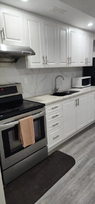 Furnished 2 BR legal Basement Apartment in Brampton  June 1st image