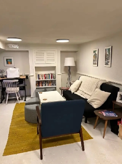 Prime Cabbagetown Bachelor Apartment image
