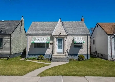 OPEN HOUSE 2bdrm1bth Bungalow w Finished Basement  Dbl Garage image