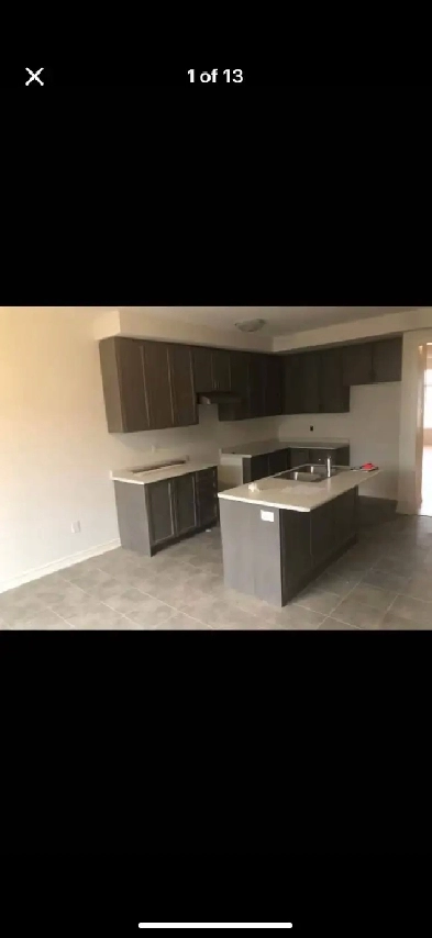 Modern  Cozy TH Available  Northeast Oakville Living image