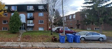 LOGEMENT  LOUER 4 12  LONGUEUIL image