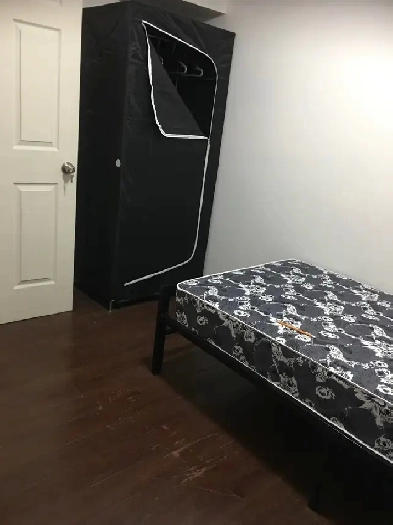 shared basement room for rent image