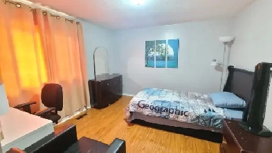 One Bedroom for Rent  Mcowan and Steeles  985 image
