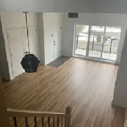 Magnifique Condo 4 avec mezzanine image