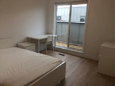 One bedroom with Ensuite 4 pcs bathroom for rent near UOIT image