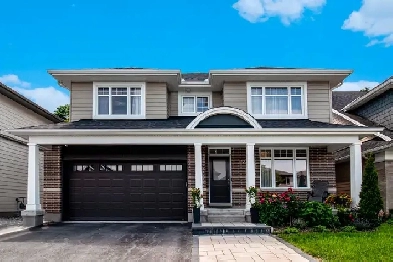 Upgraded 4 1 bedroom home with no rear neighbour image