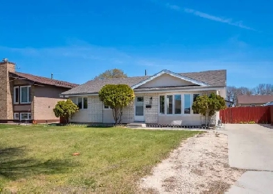 OPEN HOUSE 4bdrm Bungalow in Mandalay West Loaded w Upgrades image
