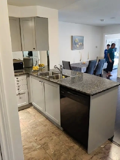 Condo for Rent in Downtown Toronto  Bay Corridor image