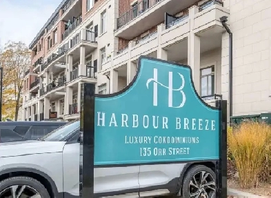 Executive luxury condo in the heart of downtown Cobourg image