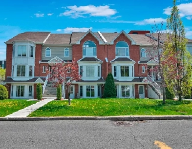 Condo 3 Chambres  Longueuil  3 Bedrooms Condo image