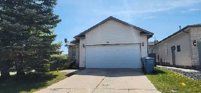3 bedrooms house in Whyte Ridge image
