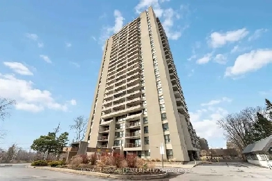 1 bedroom Condo for sale under 300k right next to bus terminal image