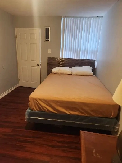 Furnished 2 bedroom condo ensuite laundry Centennial College image
