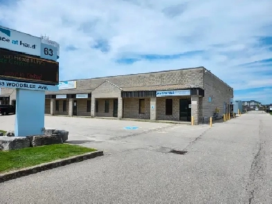 2221 SF Industrial Unit For Rent at 63 Woodslee Avenue Paris image