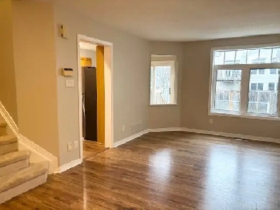 BRIDLEWOODKANATA  3 Bedroom Townhome for RENT image