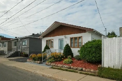 MAISON  LOUER  LAVAL image