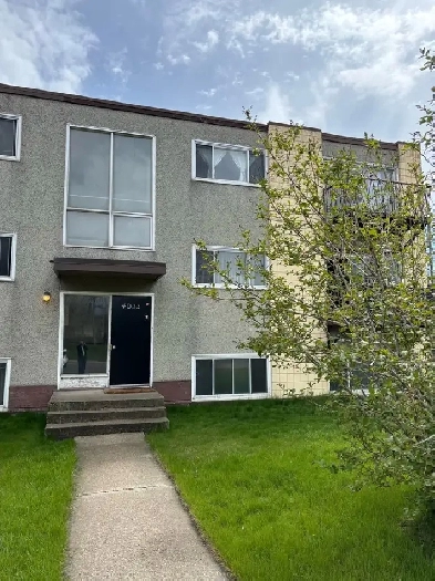 Glenbrook 1 BR suite image