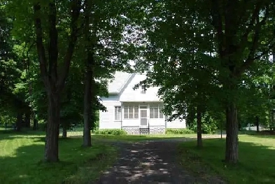 Rooms for Rent near McGills Macdonald Campus on Ile Perrot image