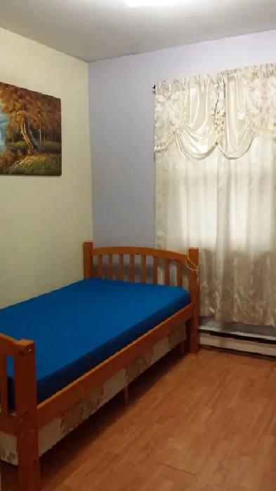 Room for Rent Warden  Sheppard Ave image