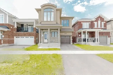 Fall in Love with This TurnKey Milton Stunner in Walker image