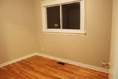 July 1st Room For Rent image