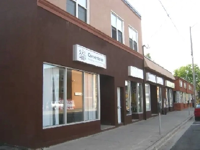 OshawaDowntownA clean 1 bdrm apt 1550 Incl utility available image