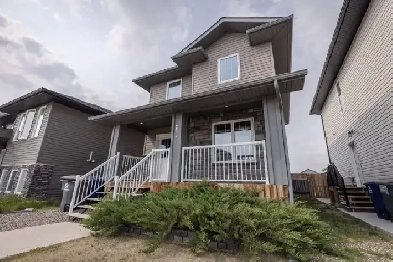 HOME FOR SALE 238 Kloppenburg way 4 bed  4 bath image
