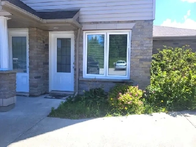 Two Bedroom for Rent near College Boreal  available August 1st image
