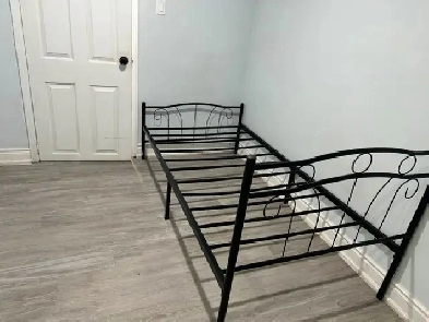Scarborough Room for Rent image