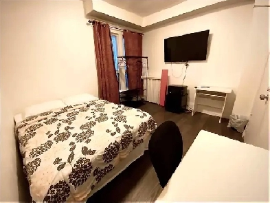 Furnished room for rent DundasCollege Station TMU July 1 image