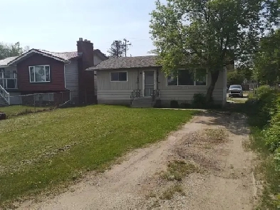 Sylvan Lake  Lakefront 2 bedroom 1 bathroom house for rent image